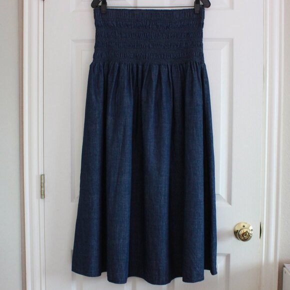 Madewell Smocked-Waist Denim Midi Skirt In Rinse Wash Size Large - Picture 6 of 10